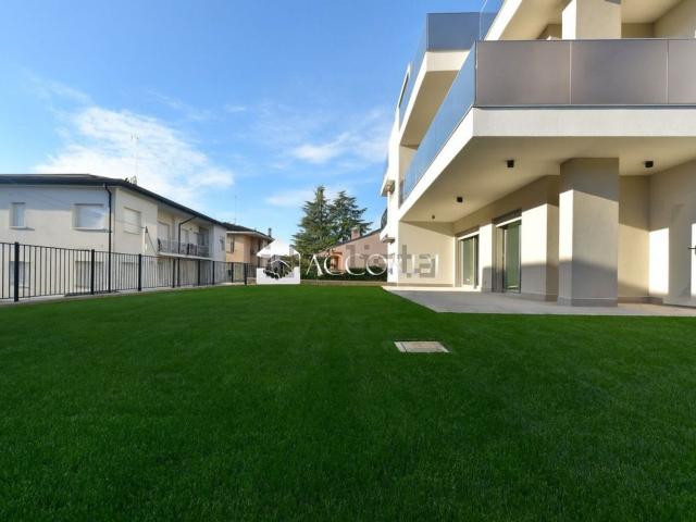 Appartamento in vendita di 135 m² in Via Paolo Veronese