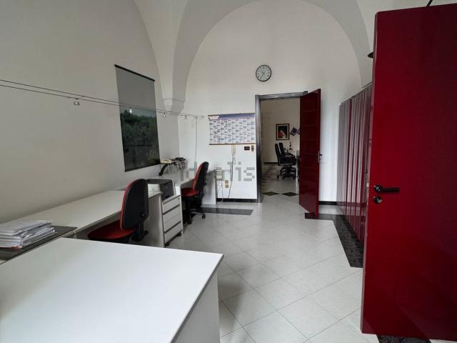 Appartamento in vendita di 135 m² in Via Principe di Napoli, 131