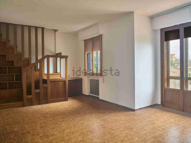 Appartamento in vendita di 135 m² in Via Puglie, 1