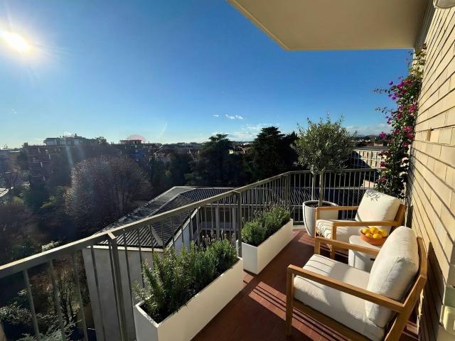 Appartamento in vendita di 135 m² in Via Quintino Sella, 7