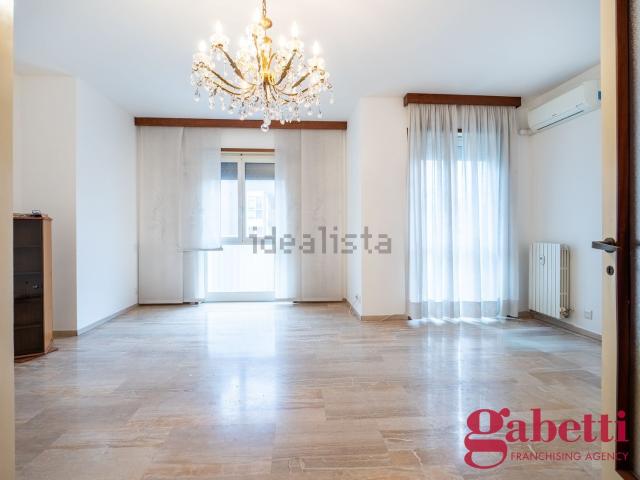 Appartamento in vendita di 135 m² in Via Rovereto, 3