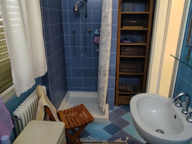 Appartamento in vendita di 135 m² in Via Roccasterone, 37