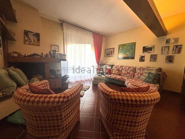 Appartamento in vendita di 135 m² in Via Roma