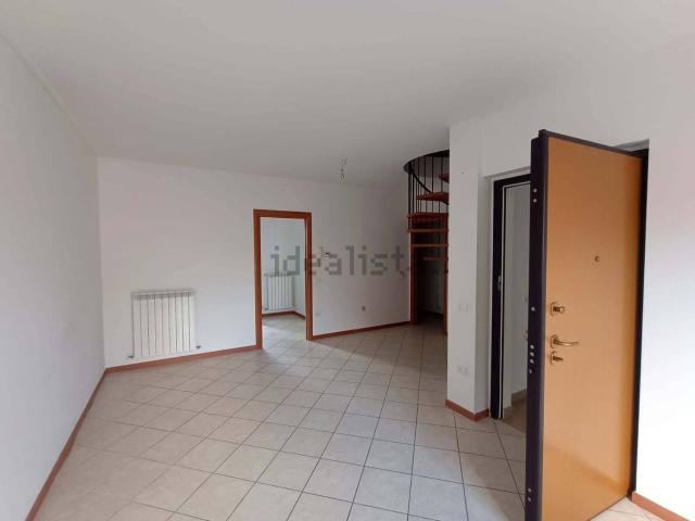 Appartamento in vendita di 135 m² in Via Roma, 95
