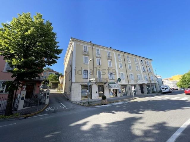 Appartamento in vendita di 135 m² in Via Roma, 14
