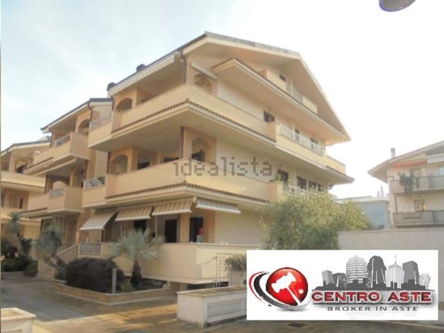 Appartamento in vendita di 135 m² in Via Roma