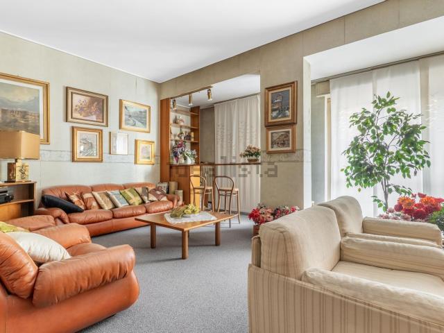 Appartamento in vendita di 135 m² in Via Ronchi, 2