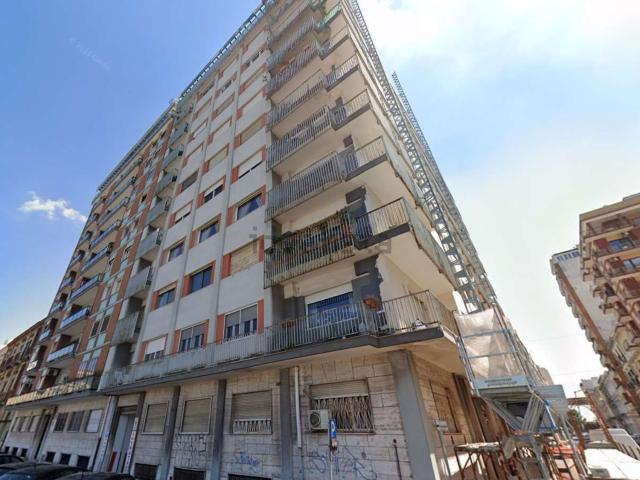 Appartamento in vendita di 135 m² in Via Regina Margherita, 1