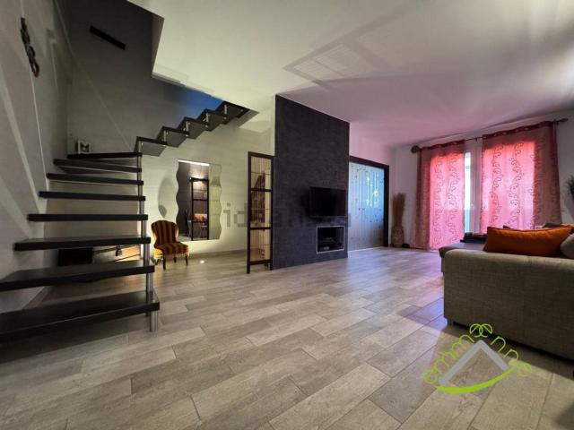 Appartamento in vendita di 135 m² in Via Repubblica