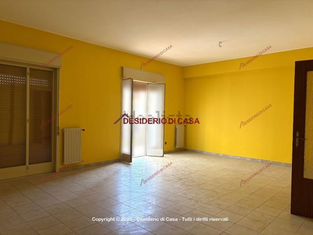 Appartamento in vendita di 135 m² in Via Respighi, 19
