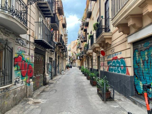Appartamento in vendita di 135 m² in Via Ruggero Mastrangelo, 36