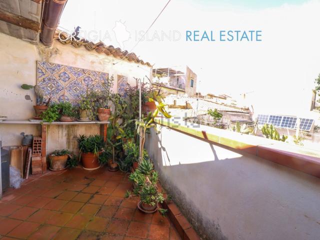 Appartamento in vendita di 135 m² in Via Tintori