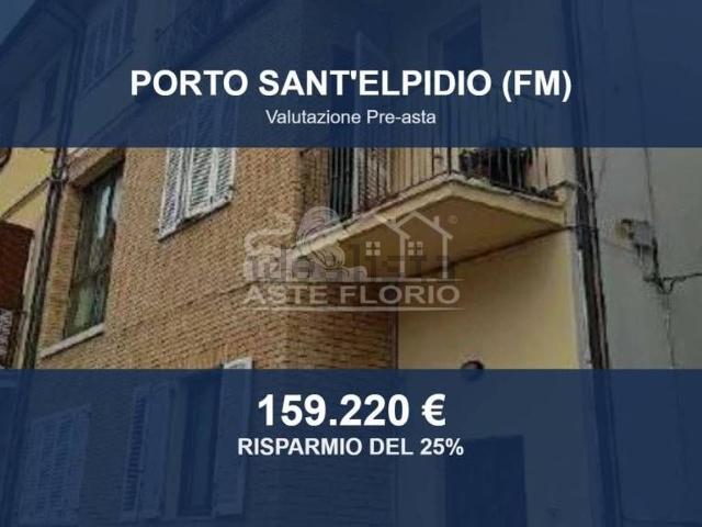 Appartamento in vendita di 135 m² in Via Trento, 81