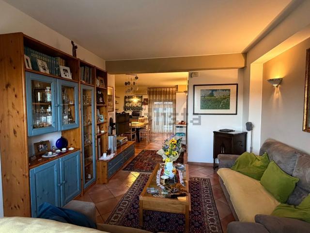 Appartamento in vendita di 135 m² in Via Trieste