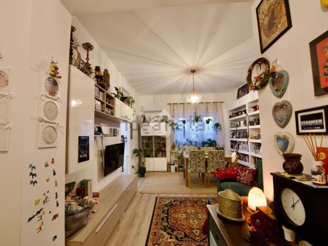 Appartamento in vendita di 135 m² in Via Umberto Grosso, 23