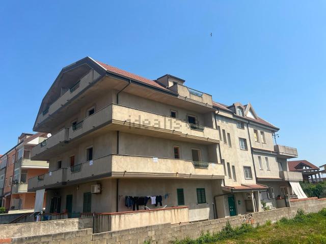 Appartamento in vendita di 135 m² in Via Ugo Foscolo, 14