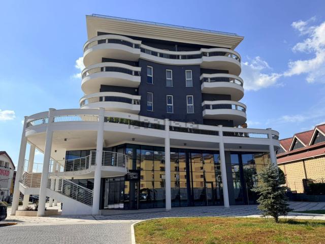 Appartamento in vendita di 135 m² in Viale Tevere, 8