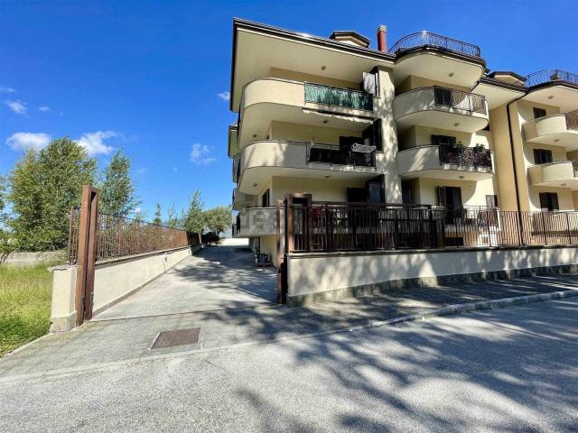 Appartamento in vendita di 135 m² in Viale dell&apos Arma dei Carabinieri, 30