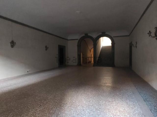 Appartamento in vendita di 135 m² in Viale Giovanni Pacini