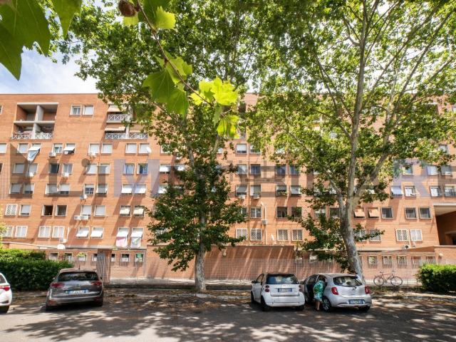 Appartamento in vendita di 135 m² in Viale Giorgio Morandi, 111