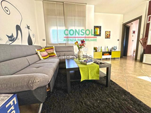 Appartamento in vendita di 135 m² in Viale Libertà
