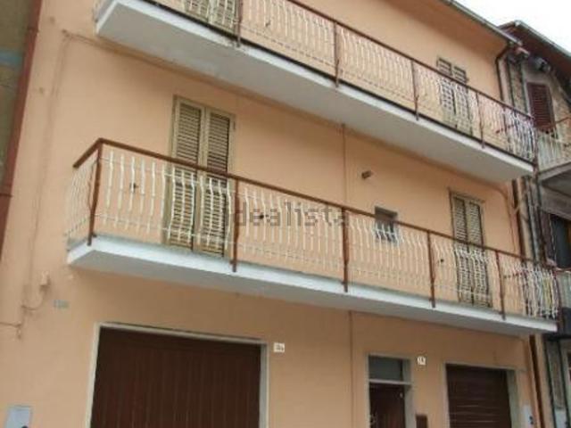 Appartamento in vendita di 135 m² in Viale regina margherita, 15