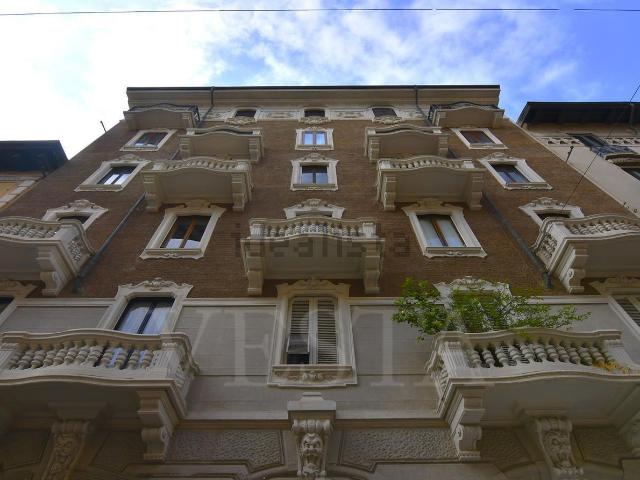 Appartamento in vendita di 135 m² in Viale San Michele del Carso, 26