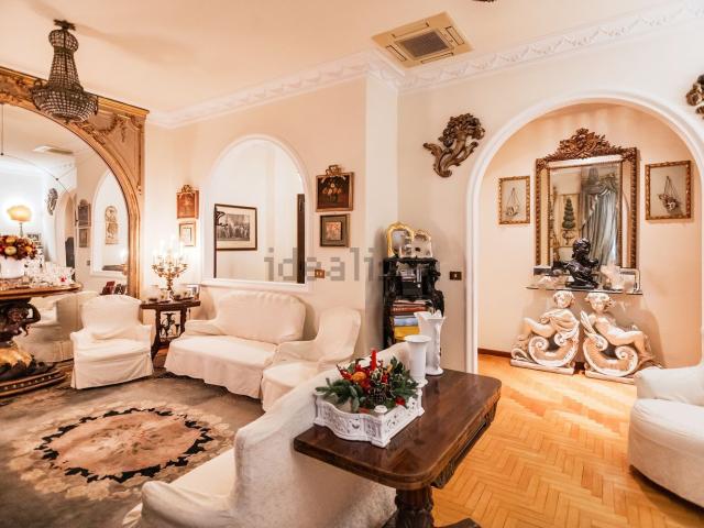Appartamento in vendita di 135 m² in Vicolo della Fontana