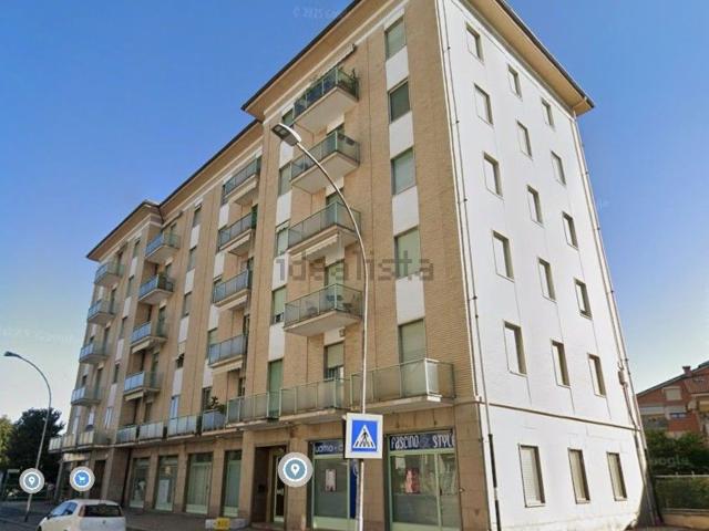 Appartamento in vendita di 135 m² in Corso XXVII Aprile, 48