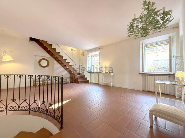 Appartamento in vendita di 135 m² in Corso Fratelli Cervi