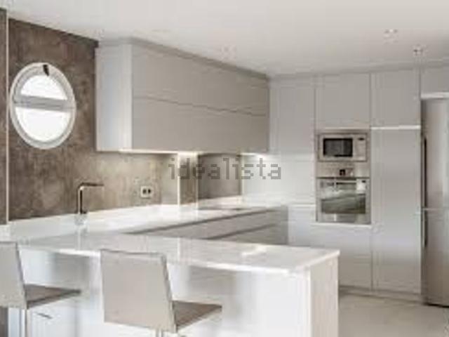 Appartamento in vendita di 135 m² in Piazza IV Novembre