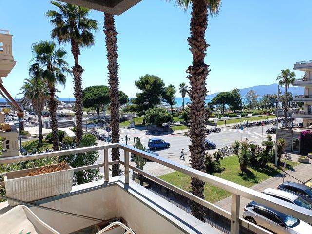Appartamento in vendita di 135 m² in Piazza Leonardi