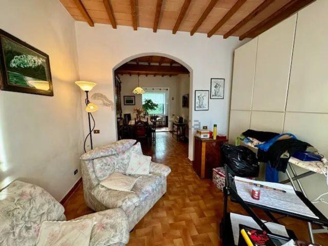 Appartamento in vendita di 135 m² in Strada di Pieve a Bozzone, 1