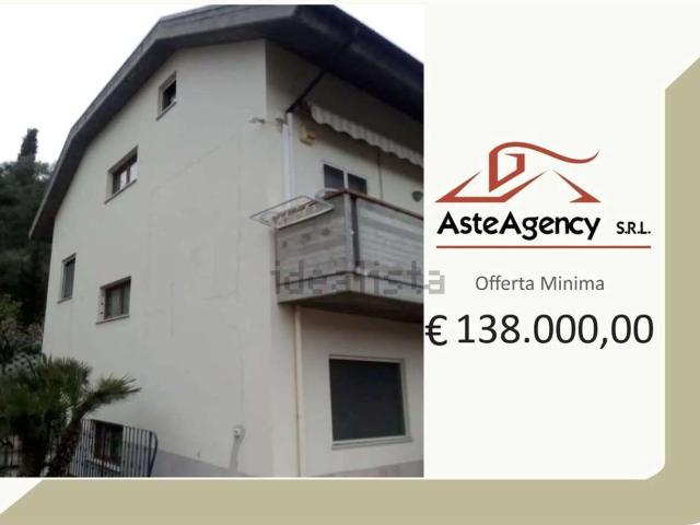 Appartamento in vendita di 136 m² in Via 420/ma