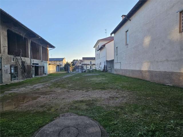 Appartamento in vendita di 136 m² in Via C. B. Cavour, 36