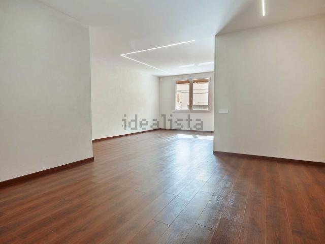 Appartamento in vendita di 136 m² in Via Curatolo, 32