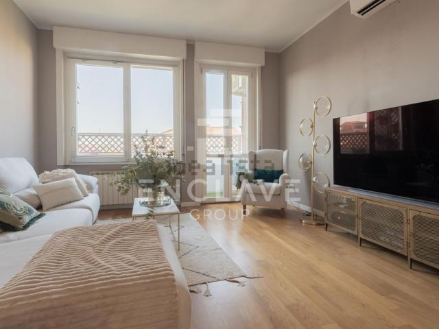 Appartamento in vendita di 136 m² in Via A. Modigliani, 206