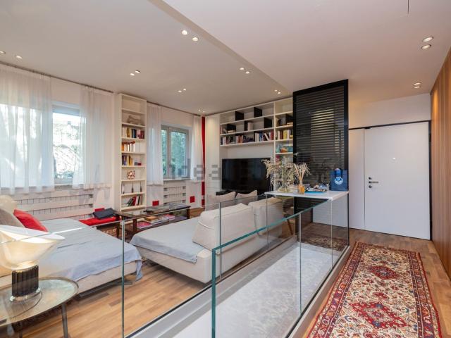 Appartamento in vendita di 136 m² in Via Broletto, 37