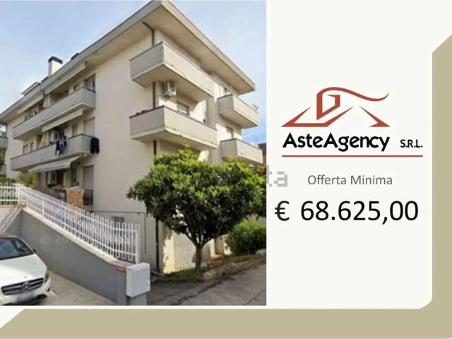 Appartamento in vendita di 136 m² in Via Galileo Galilei, 70