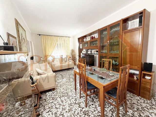Appartamento in vendita di 136 m² in Via Giuseppe di Vittorio, 18