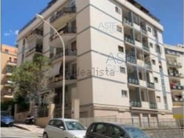 Appartamento in vendita di 136 m² in Via dei Passeri, 3