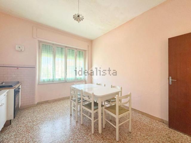 Appartamento in vendita di 136 m² in Via del Giglio, 9