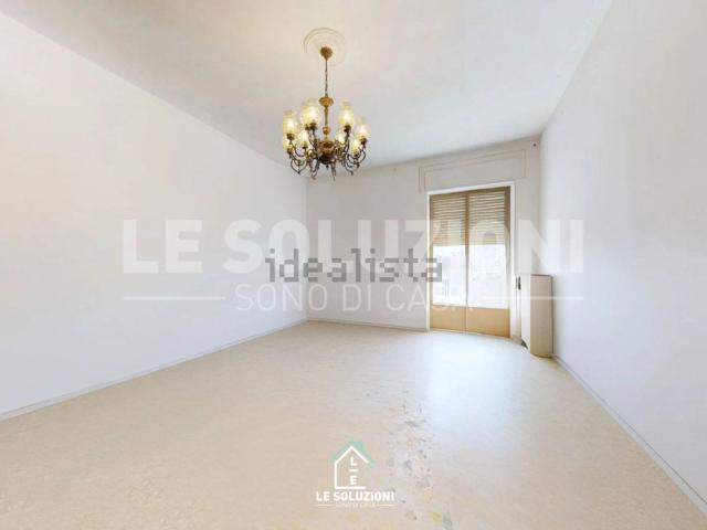 Appartamento in vendita di 136 m² in Via IV Novembre, 20