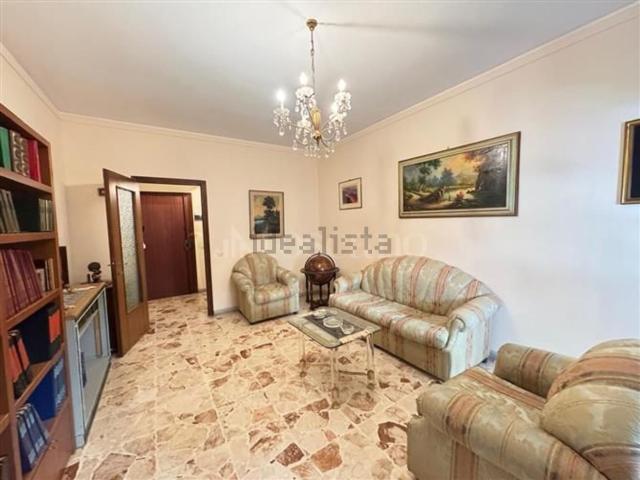 Appartamento in vendita di 136 m² in Via Orchidea