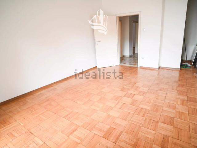 Appartamento in vendita di 136 m² in Via Otto Huber