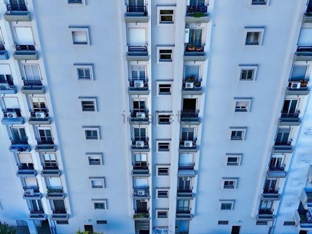 Appartamento in vendita di 136 m² in Via Lago di Nemi, 86