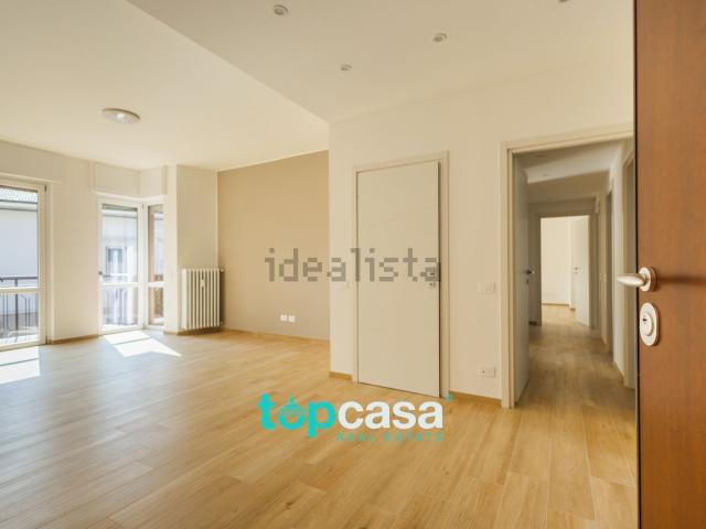 Appartamento in vendita di 136 m² in Via M. D&apos Azeglio, 16