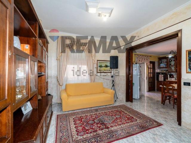 Appartamento in vendita di 136 m² in Via Macaluso, 83