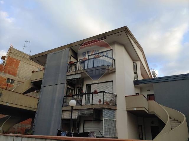Appartamento in vendita di 136 m² in Via Silvio Pellico