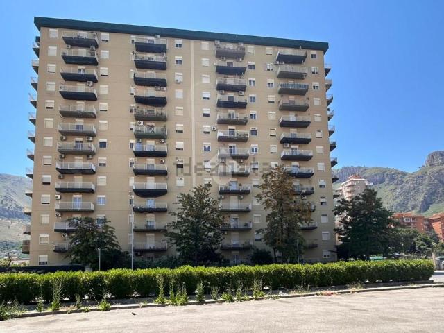 Appartamento in vendita di 136 m² in Via Rossa Guido, 19